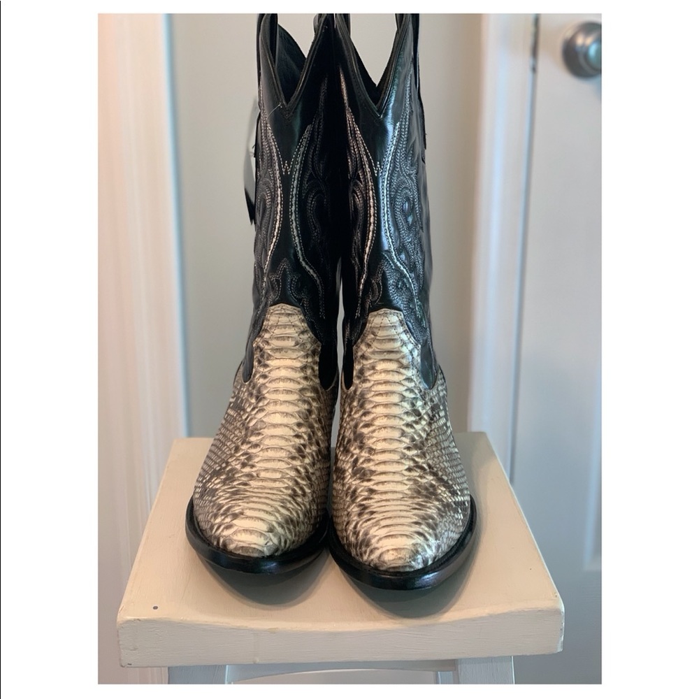 J.B Dillon Men cowboy boots size 11D